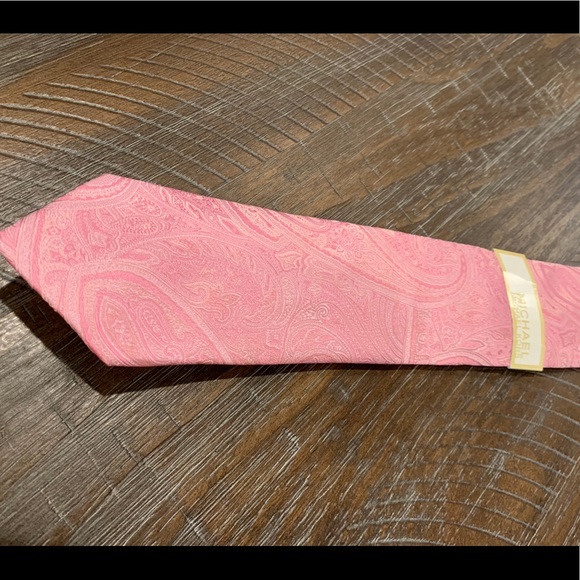 Tie